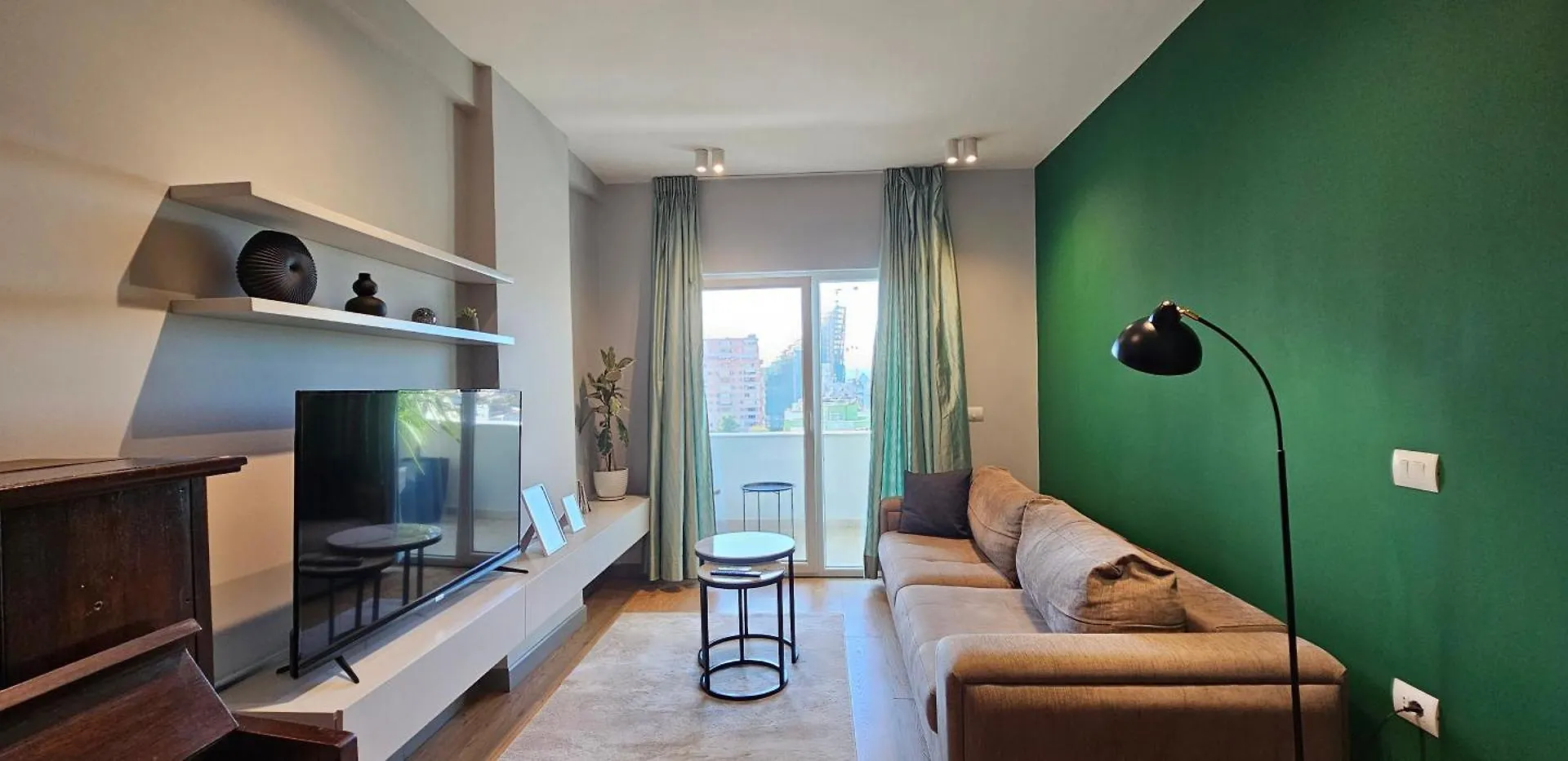 Tam Serviced Apartment Shallvaret Central District Tirana